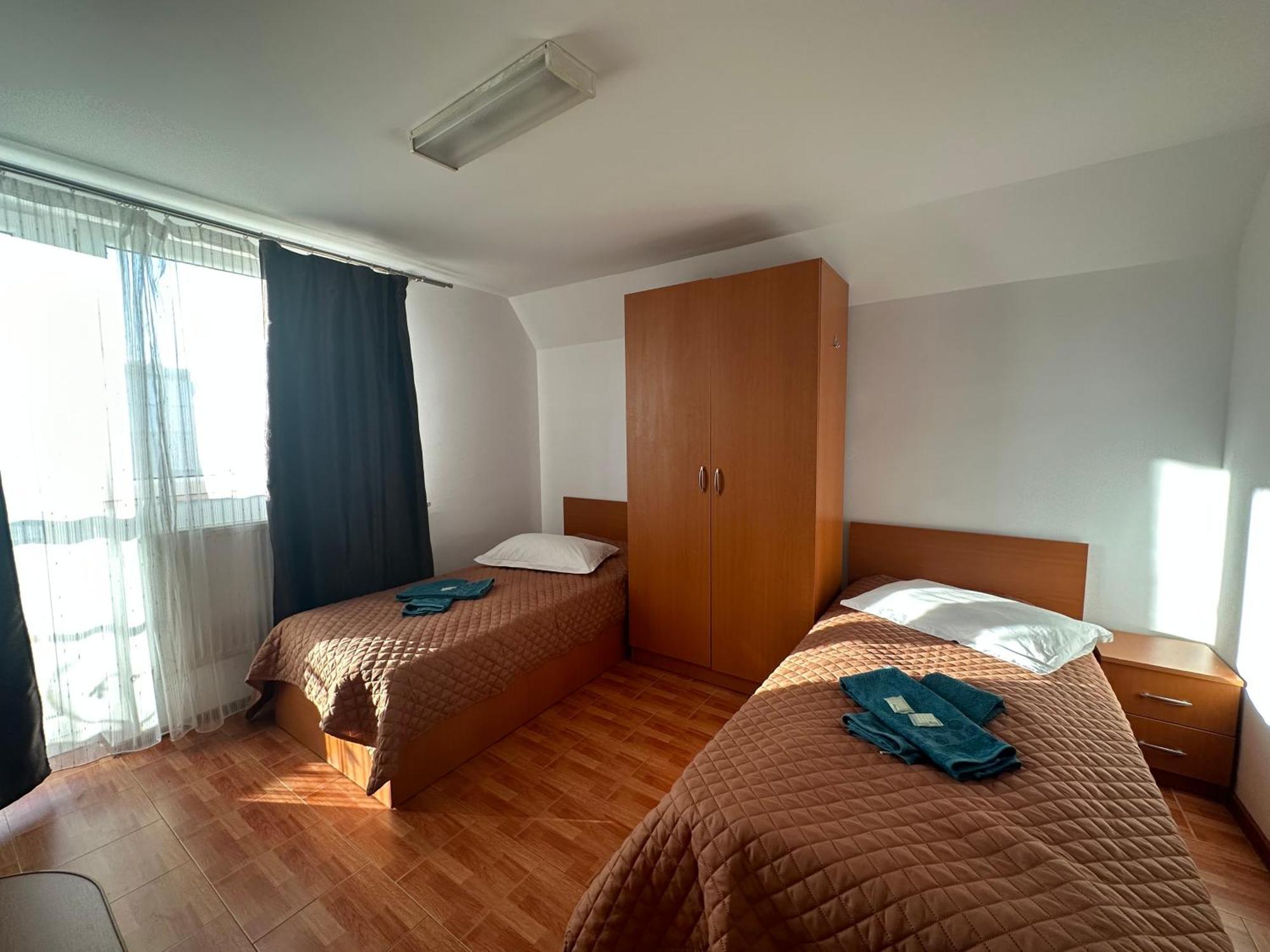 Cazare Arges Mall Piteşti Exteriér fotografie